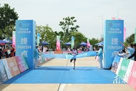 孔帕尼：会继续练定位球；迪亚斯虽没直接参与进球但贡献很大